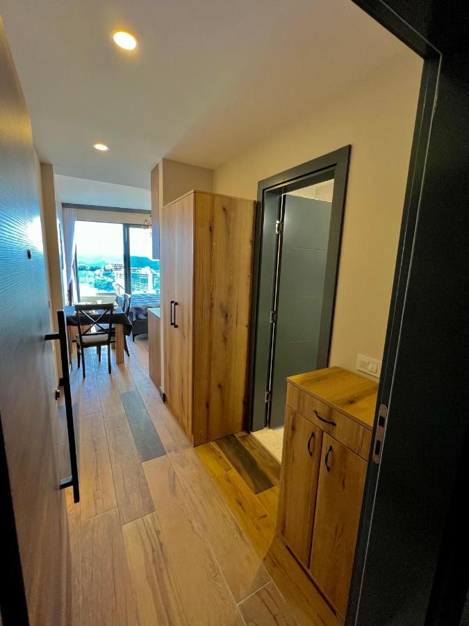 Sea & Sky Apartments Budva Luaran gambar